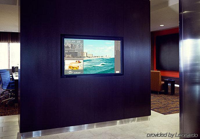 מלון Courtyard By Marriott Tulsa Woodland Hills מראה חיצוני תמונה